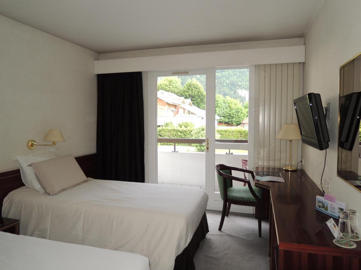 Hotel 4C Cluses Kültér fotó