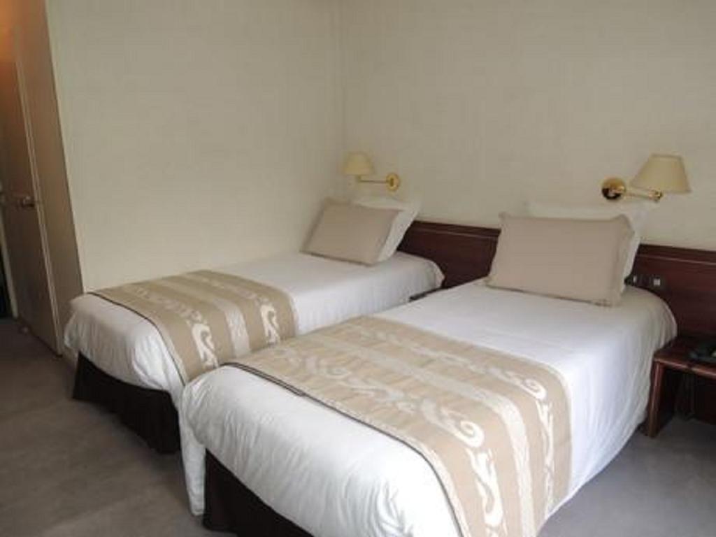 Hotel 4C Cluses Kültér fotó